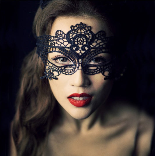 Lace Face Mask - Black