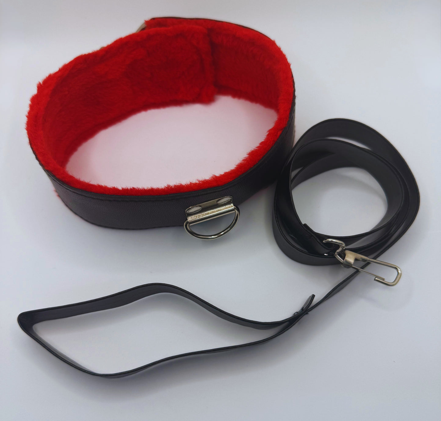 Black and Red Bondage Kit