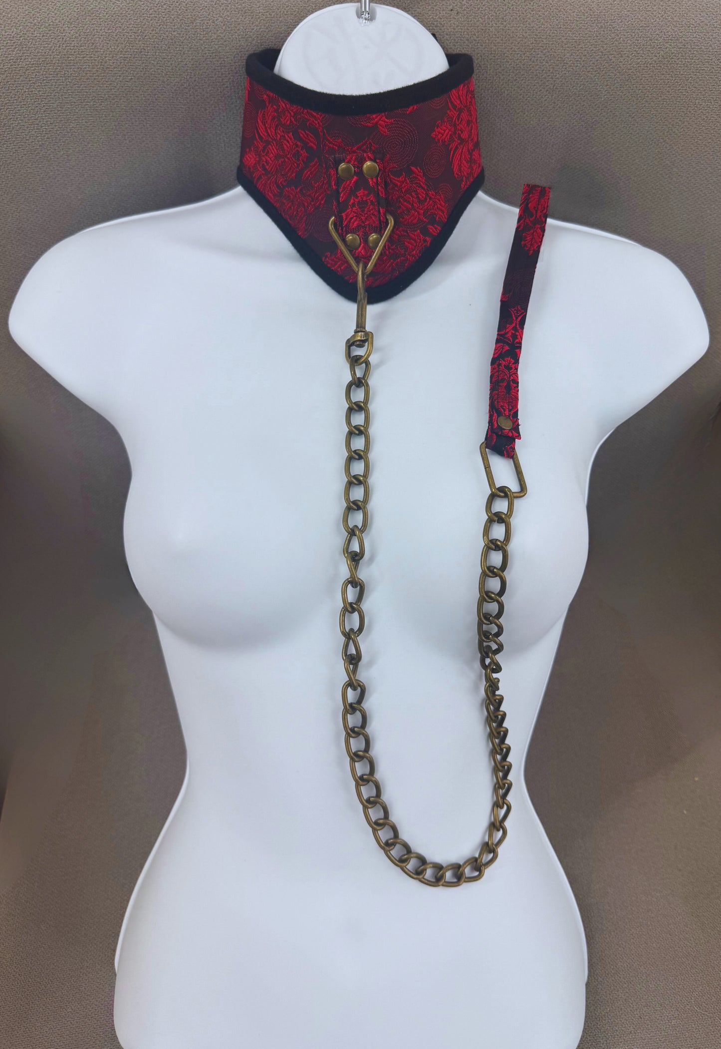 Vintage Pattern Collar